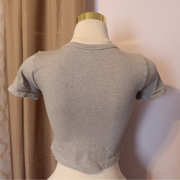 New Mix Light Gray Ribbed Short Sleeve Top - Picture 2 of 3